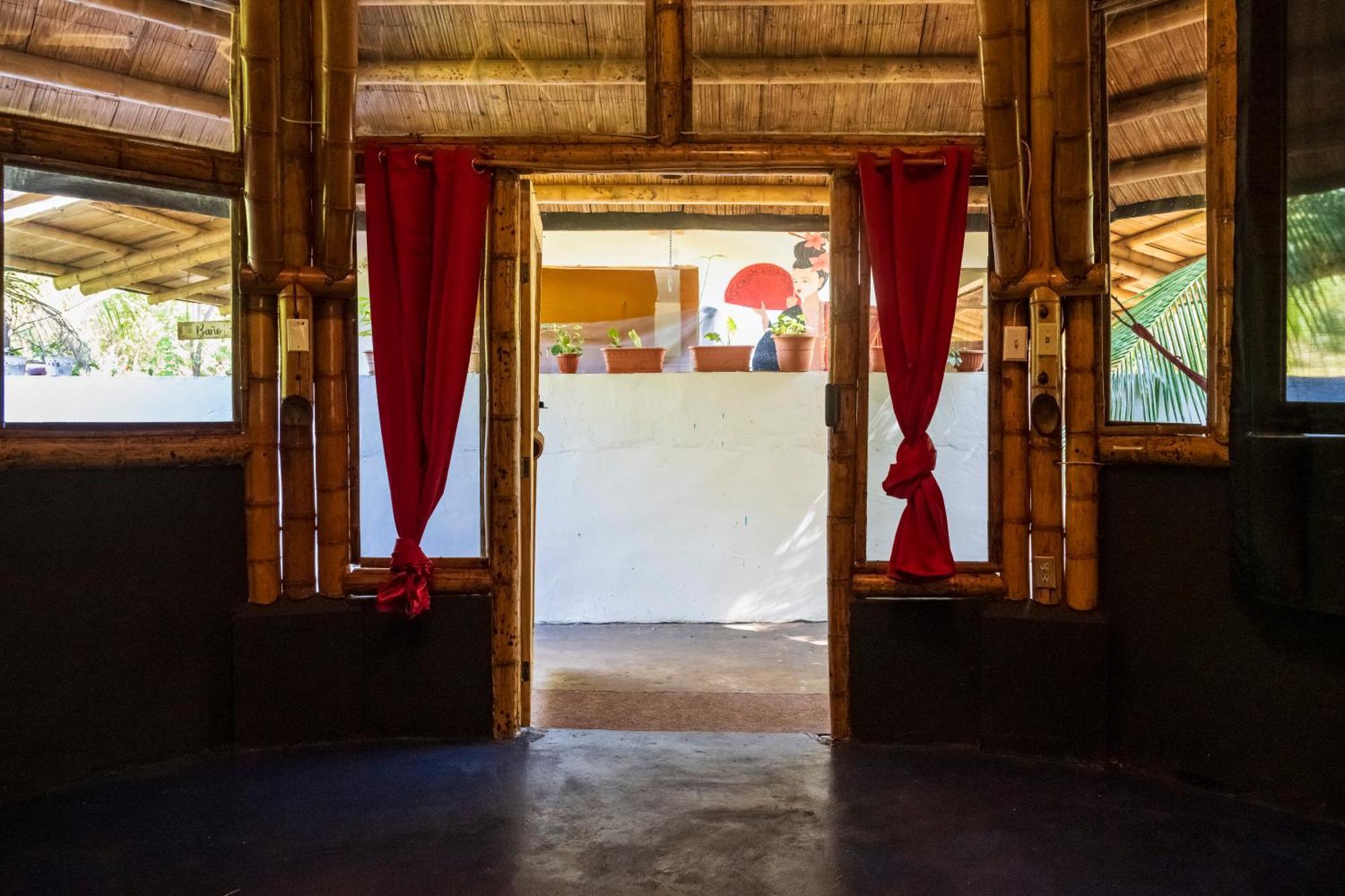 Eco-Lodge Deseo Bamboo Santa Catalina Eksteriør billede
