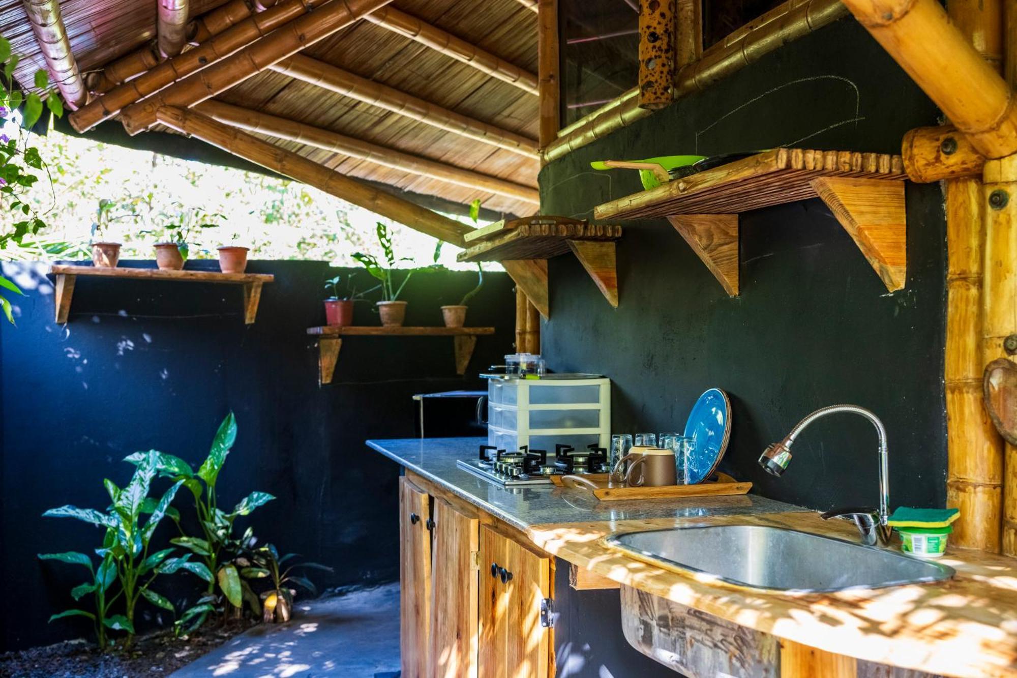 Eco-Lodge Deseo Bamboo Santa Catalina Eksteriør billede