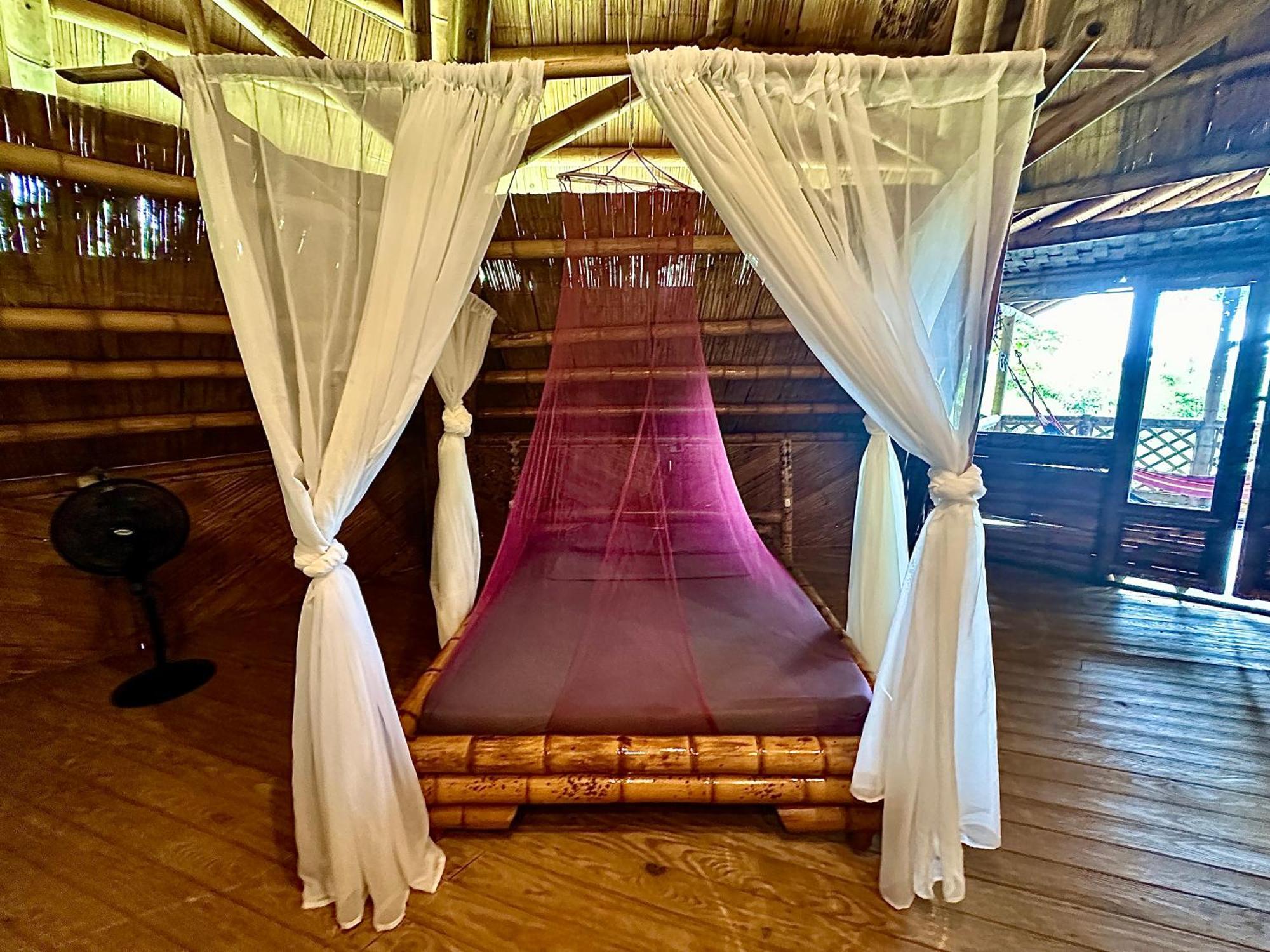 Eco-Lodge Deseo Bamboo Santa Catalina Eksteriør billede