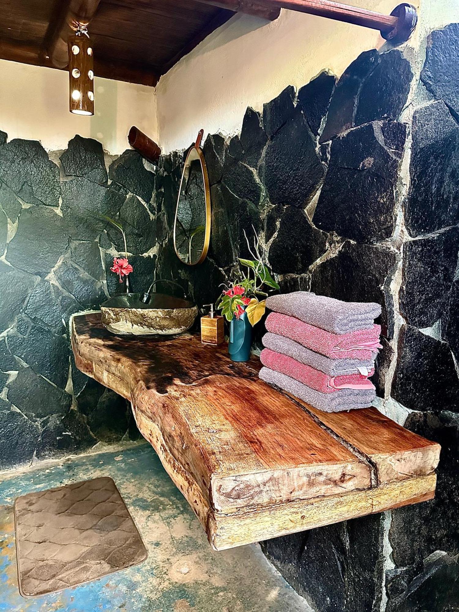 Eco-Lodge Deseo Bamboo Santa Catalina Eksteriør billede
