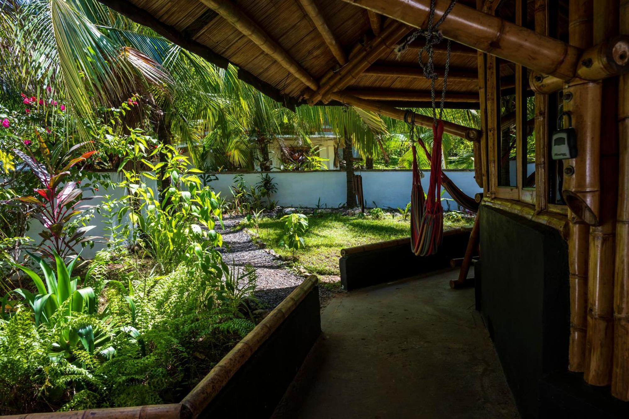 Eco-Lodge Deseo Bamboo Santa Catalina Eksteriør billede